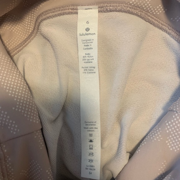 LULULEMON SIZE 6 ALIGNS - Picture 2 of 4